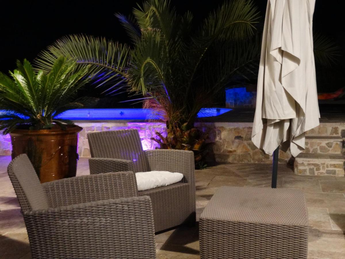 Aigues Marines Bed & Breakfast Ngoại thất bức ảnh
