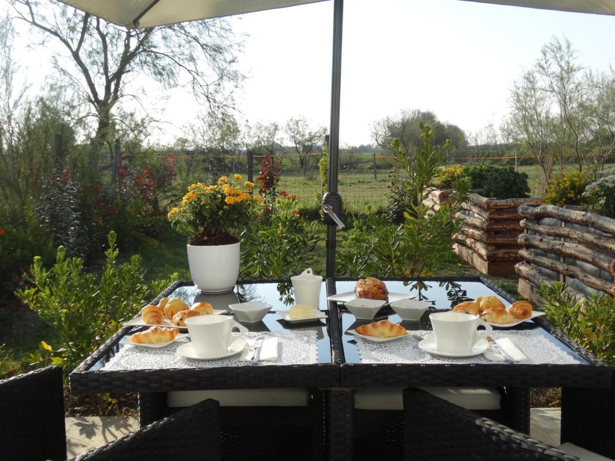 Aigues Marines Bed & Breakfast Ngoại thất bức ảnh